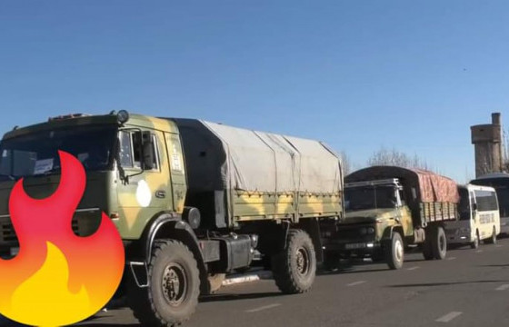 Түмэнцогт сумын эмнэлгийн дарга н.Энхбат: Нэг цэргийн эгэм хугарч, хоёрынх нь хүзүү бэртсэн учраас бэхэлгээ хийсэн. Ахлагчийн толгой хоёр хагарч, есөн оёдол тавьсан