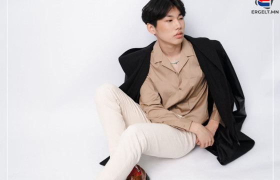 ЗАЛУУ ДУУЧИН М.ТАЙЖИН: МЭДРЭМЖ, ДУРСАМЖААРАА ДУУГАА БҮТЭЭДЭГ