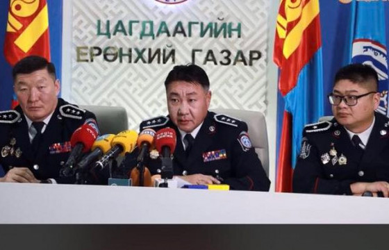 В.ХОСБАЯР: Ослын улмаас долоон машинд 117 сая төгрөгийн хохирол учирсан 