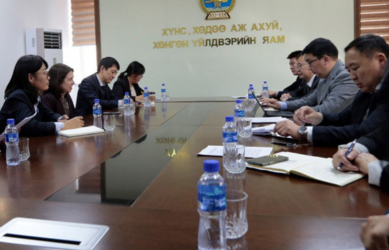 Уур амьсгалын өөрчлөлтөд дасан зохицох чадамж болон эрсдэлийн менежментийг боловсронгуй болгох төслийн талаар санал солилцлоо