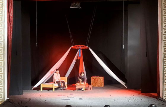  Хөвсгөл аймгийн Хөгжимт драмын театрын уран бүтээлчид 