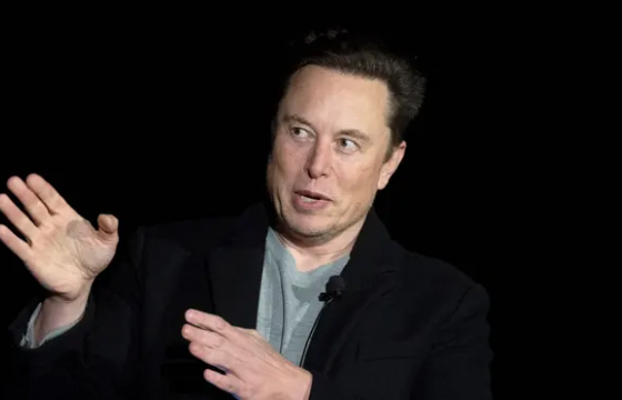 Элон Маск “Twitter”-ийн ажилчдын 75 хувийг хална гэв