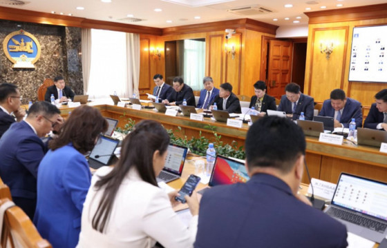 ЗАСГИЙН ГАЗАР ХУРАЛДАЖ БАЙНА