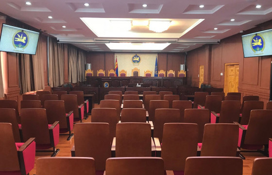 ҮНДСЭН ХУУЛИЙН ЦЭЦИЙН ДУНД СУУДЛЫН ХУРАЛДААН БОЛНО