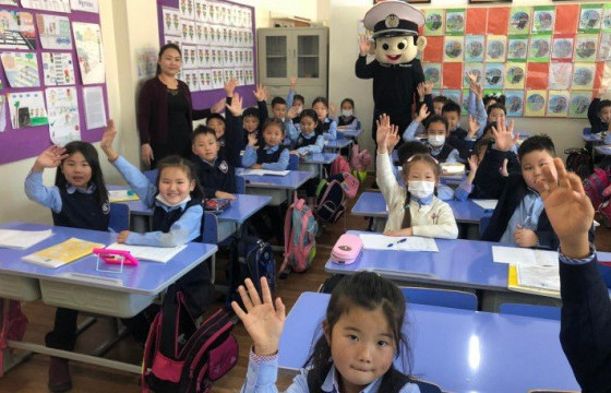 Нийслэлийн сургууль, цэцэрлэгүүдэд “ЦАГДАА АХ“ ажиллаж байна