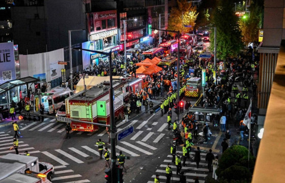 Өмнөд Солонгосын эрх баригчид хүмүүс олноор бөөгнөрдөг газруудад тавих хяналтаа нэмэгдүүлж эхэлжээ