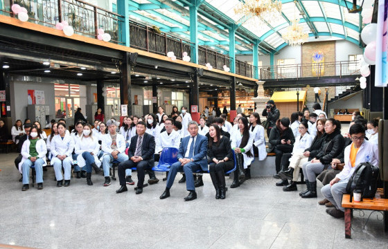 АШУҮИС-ийн оюутнуудын дунд 