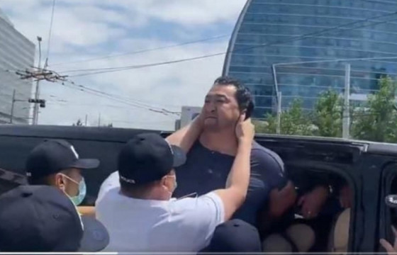 Д.Монголхүү: Анхан шатны шүүхийн шийдвэрийг хэвээр үлдээсэн учраас цахим гав зүүж, зорчих эрхгүй боллоо