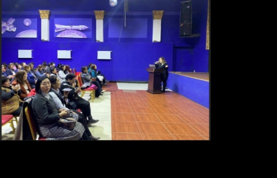 “Жендэрийн эрх тэгш байдлыг хангах салбар дундын стратеги төлөвлөгөө ” баримт бичгийн талаар албан хаагчдад танилцууллаа