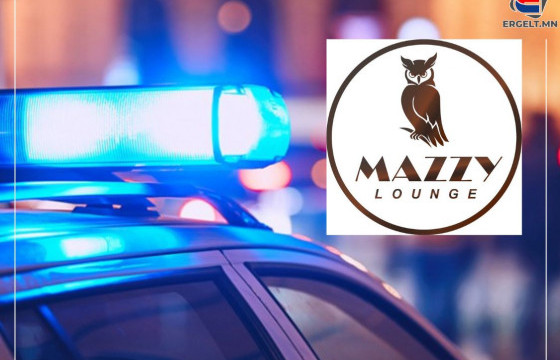 “Mazzy lounge” пабын терраснаас 18 настай эмэгтэй унаж, нас баржээ