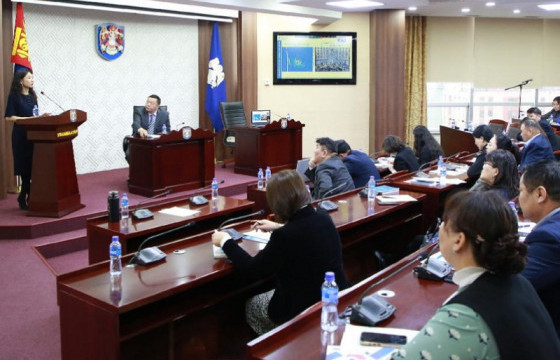 “Хүний эрх ба жендэр” сургалтыг зохион байгууллаа