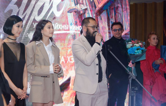 НАЙРУУЛАГЧ Б.БАТТҮШИГИЙН 