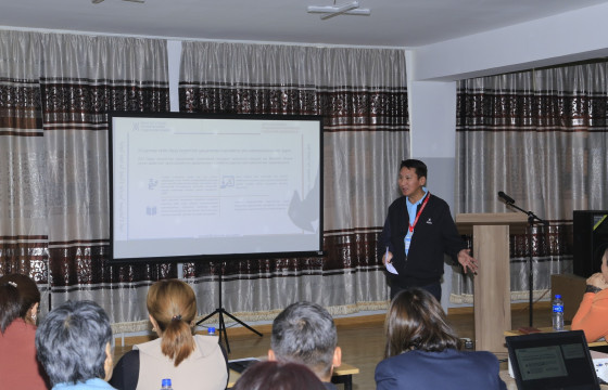 Асрамжийн газрын ажилтнуудыг чадавхжуулах сургалт зохион байгууллаа