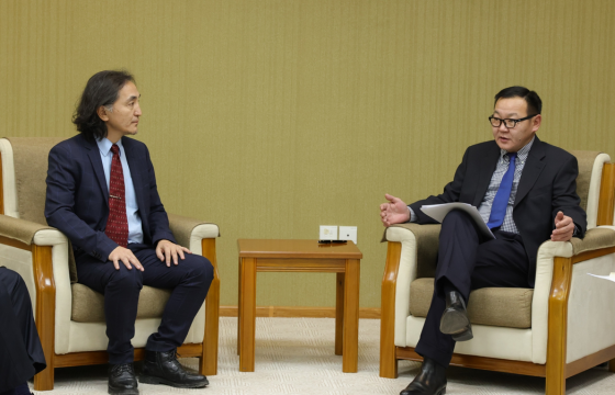 ЮНЕСКО-ГИЙН ИВЭЭЛ ДОР НҮҮДЛИЙН СОЁЛ, ИРГЭНШЛИЙГ СУДЛАХ ОЛОН УЛСЫН ХҮРЭЭЛЭНГИЙН ГИШҮҮН УЛСЫН ТӨЛӨӨЛӨГЧИДТЭЙ УУЛЗЛАА