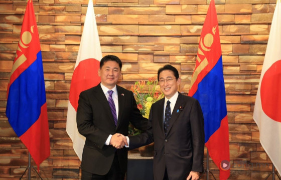 ГУРАВДАГЧ ХӨРШӨӨС ИРЖ БУЙ ЧИМЭЭ 