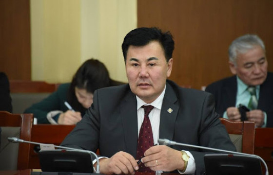 Б.БАТТӨМӨР: Хэрэв би хулгай хийсэн бол шууд хариуцлага хүлээнэ