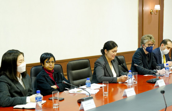 Дэлхийн банктай хамтран логистикийн төв, хуурай боомт байгуулна