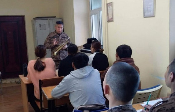 Үлээвэр хөгжимчдийг бэлтгэх сургалт зохион байгуулж байна