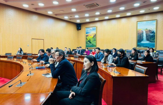 “Нийгмийн даатгалын цахимжилт” сэдвээр мэдээлэл өглөө