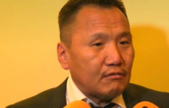 АТГ-ЫН ДАРГА З.ДАШДАВАА: Нүүрсний хэрэгт холбогдсон гэх УИХ-ын таван гишүүнийг дуудаж, байцаасан