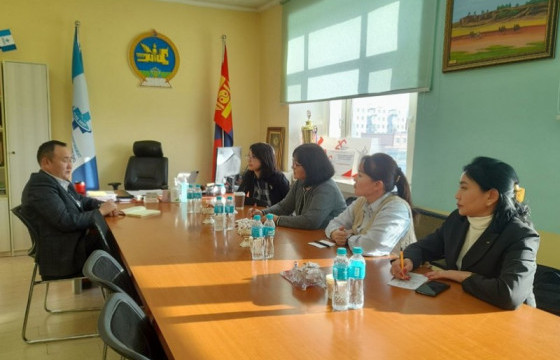 Орон нутагт эм, эмнэлгийн хэрэгслийн зохицуулалт, тусгай зөвшөөрлийн чиглэлээр сургалт хийлээ