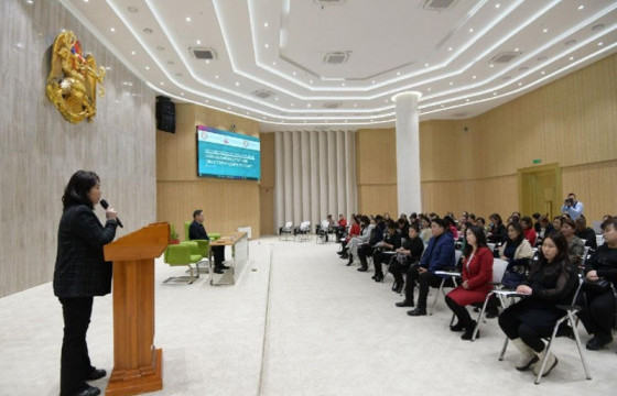 Хан-Уул дүүрэгт “Эмэгтэйчүүдийн зөвлөл”-ийн уулзалт боллоо