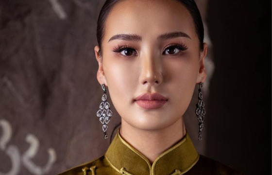 Б.ГҮНЗАЯА: Гоо сайхны стандартад нийцэхийн тулд амьдарна гэдэг утгагүй