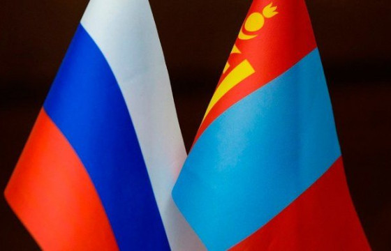 “Гадаад хүнд орос хэлийг заах нь” сэдэвт цахим чуулган зохион байгууллаа