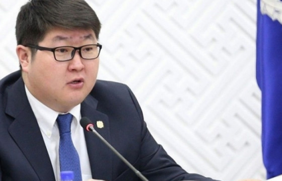 НИТХ-ын төлөөлөгчид Ж.Батбаясгаланг солих талаар яриад эхэлжээ