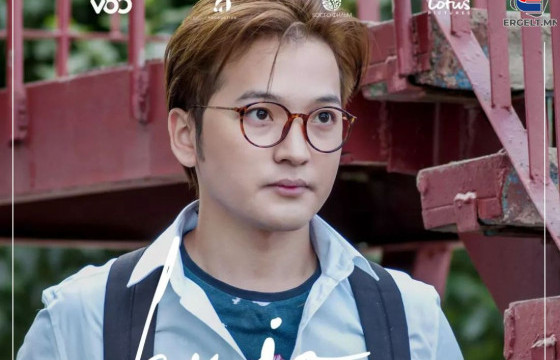 А.ОТГОНТӨГС: Олон дүрээр амьдардаг  учраас жүжигчин болохыг хүссэн