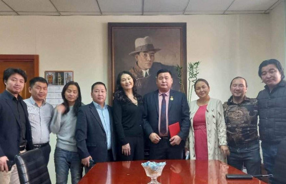 Сэтгүүлч Л.Цэрэнжаргал 