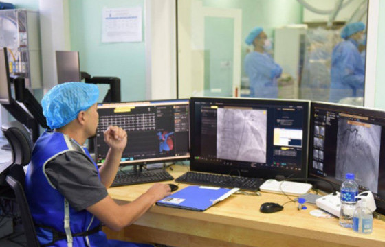 Зургаан аймагт ангиографийн оношилгоо эмчилгээг суурилуулж, 15 аймагт бөөрний дурангийн мэс заслын тусламж үйлчилгээ үзүүлдэг боллоо