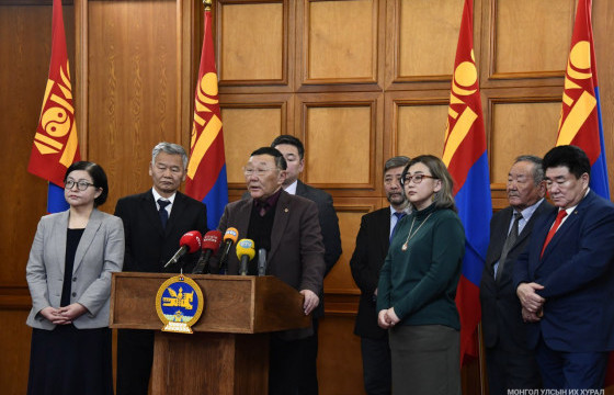 Зөвлөлдөх санал асуулгыг зохион байгуулах хугацааг хойшлуулах саналыг Улсын Их Хуралд оруулж шийдвэрлүүлнэ