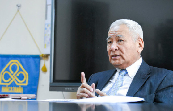 С.ТӨМӨР-ОЧИР: Ардчилсан Үндсэн хуулиа бүхлээр нь өөрчилбөл тоталитар дэглэм рүүгээ явж байна гэсэн үг