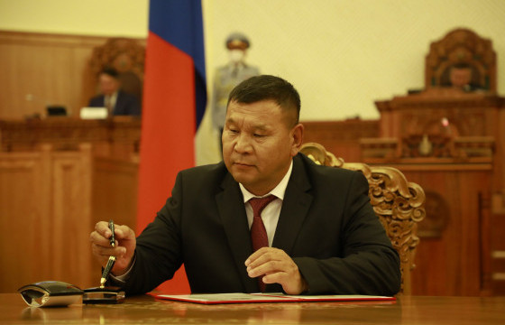 Э.БАТЖАРГАЛ: Хувьцааны ногдол ашгийг сар шинээс өмнө иргэдэд олгох ёстой