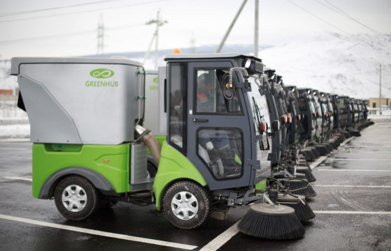 Зам, талбайн цэвэрлэгээний 28 машиныг Хот тохижилтын газарт хүлээлгэн өглөө