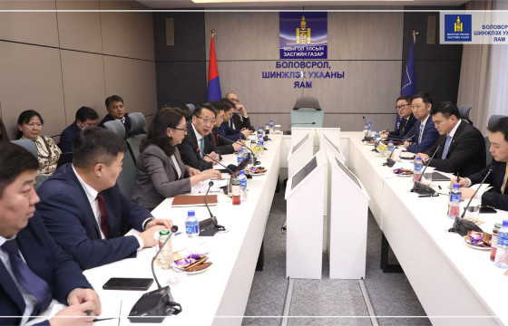 Боловсролын салбар дахь хоол үйлдвэрлэл, үйлчилгээний стандартыг шинээр боловсруулж байна