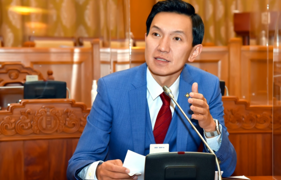 Н.УЧРАЛ: Арилжааны телевиз дээр сугалааны тохирлыг явуулж, өргөн нэвтрүүлгийн телевизээр явуулахгүй