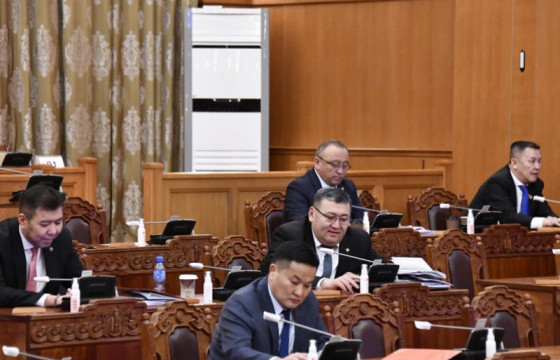 УИХ: Нийгмийн даатгалын багц хуулийн шинэчилсэн найруулгын төслүүдийг дэмжлээ