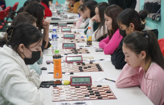 ИРЭЭДҮЙН ИХ МАСТЕРУУДЫН ХОЖЛЫН НҮҮДЭЛ