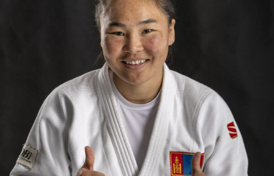 Б.Ганхайч найм дахь удаагаа улсын аваргад түрүүллээ