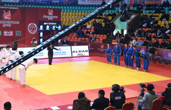 Холимог багийн  алтан медалийн төлөө “Алдар”, “Хилчин” спорт хорооны баг барилдана