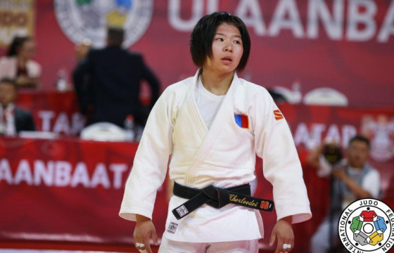 ОУХМ Б.Хорлоодой АНЭУ-ын нэр дээрээс барилдана 