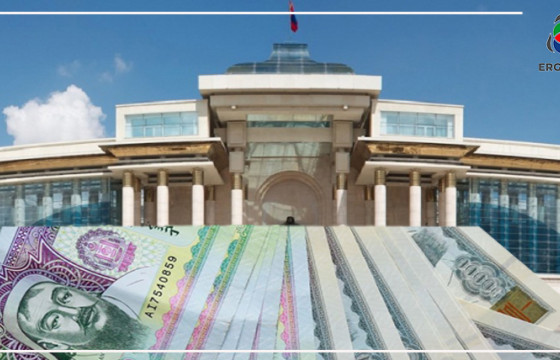 МАН ХҮҮХДҮҮДЭЭ БАЯН, ХООСНООР НЬ ЯЛГАЖ, ХҮНИЙ ЭРХИЙГ ЗӨРЧИЖ БАЙНА