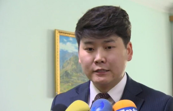 М.ГАНХҮЛЭГ:  Хувийн хэвшлээ дэмжиж ажиллана