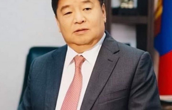 Б.ЦЭНГЭЛ: БИ С.БАТДӨЛИЙГ ТАНИХГҮЙ, УУЛЗАЖ ҮЗЭЭГҮЙ