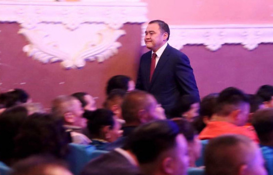 АРДЧИЛСАН НАМЫН ДАРГАД НЭР ДЭВШИЖ, ЯЛАЛТ БАЙГУУЛСАН  ЛУ. ГАНТӨМӨР ГЭЖ ХЭН БЭ