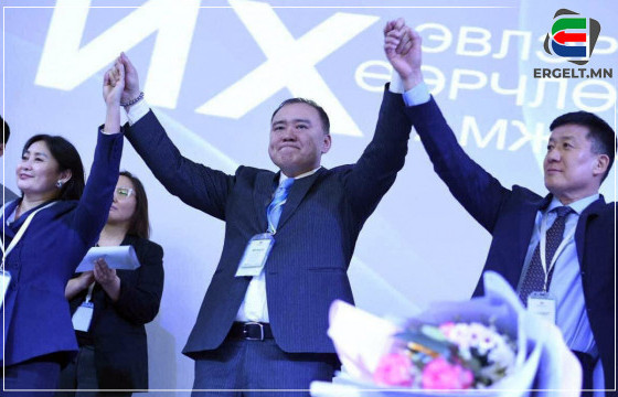 ЛУ. ГАНТӨМӨР СУНГААНД ЯЛЖ, АРДЧИЛСАН НАМЫН ЭЦЭС, ТӨГСГӨЛГҮЙ ЗОДООН ДАХИАД Л ЭХЭЛЛЭЭ