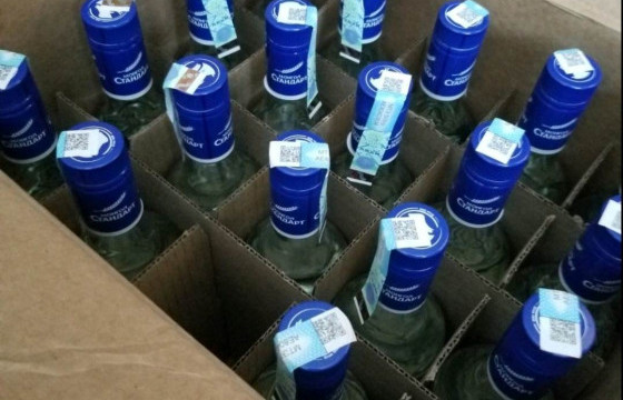 Архи, согтууруулах ундаа ихээр худалдан авч, хуурамчаар борлуулах гэсэн байж болзошгүй хэргийг мөрдөн шалгаж байна