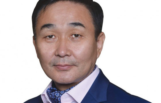   Ц.ГАНХУЯГ: Ерөнхий сайдын захирамжийн дагуу Үндсэн хуулийн төслийг өргөн барьсан 